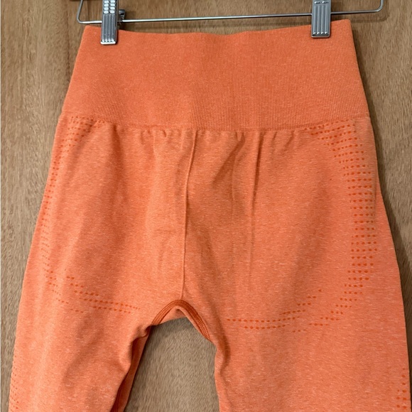 Gymshark Vital Crop Top long sleeve & leggings set apricot gym workout -S - Picture 8 of 15